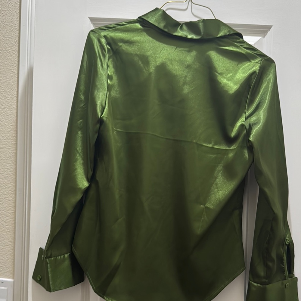 V By Eva Green Satin Blouse - Picture 3 of 3